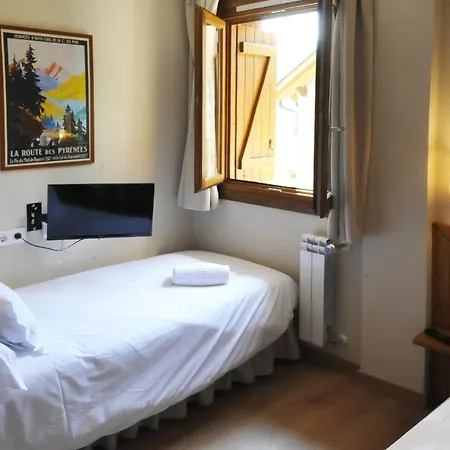 Chardin De Llum-apartamentos Chardins 贝纳斯克